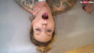 Könyörtelen német amatőr milf lecumizza a termetes fasznak