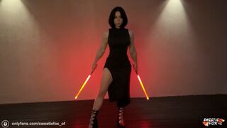 Sith kisasszony magassarkúban titokban megkeféli a jediket naboon