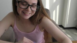 Csintalan tinédzser könyvmoly tanul anatómiát egy igazi orbitális faszon! 18 éves