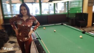 Gigantikus beleélvezés szivárog ki nevelő muterom puncijából a durva döngölés után a faluban