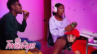 Twistys sztárjai, Hazel Grace és Rissa May forró lezbi kalandja bazinagy mellekkel és vagina nyalással