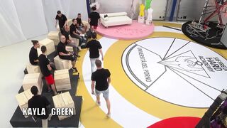 Rocco Hard Academy - Szöszi MILF Keményen Megkapja a Kolosszális Fügyit Brittany Bardottal és Angel Wickyvel